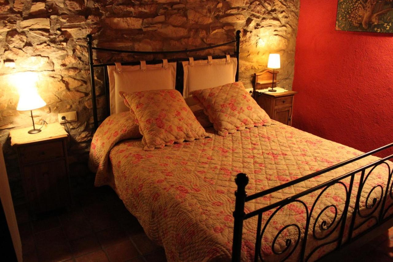 Bed And Breakfast Casanova De Sant Miquel Aiguafreda Ruang foto