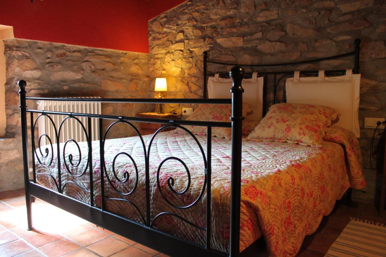 Bed And Breakfast Casanova De Sant Miquel Aiguafreda Ruang foto